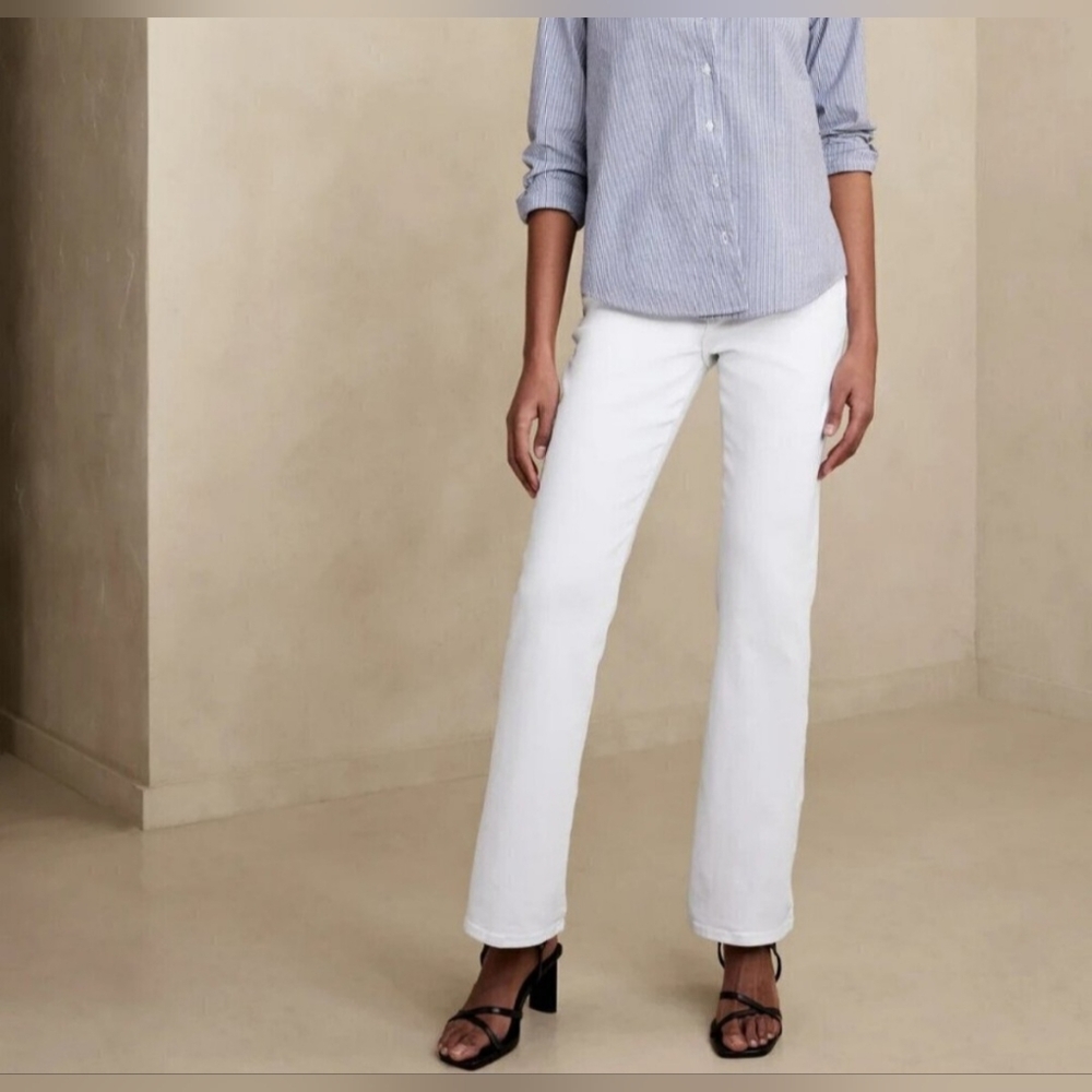 NWT Banana Republic White High Rise Stretch Bootcut Jeans Size 30/10 Petite
